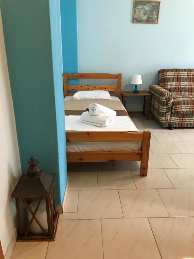 Rena Apartments 아스프로발타 외부 사진