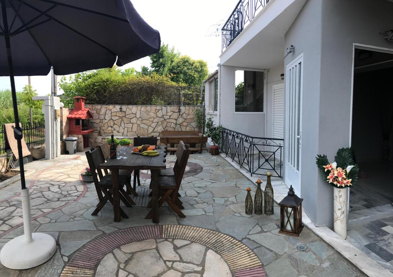 Rena Apartments 아스프로발타 외부 사진